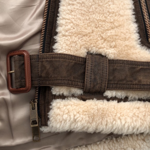 Burberry Runway AW18 Double Collar Shearling Aviator Jacket - Picture 10 of 16